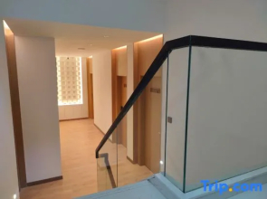 Luke Meisu (Wutai Mountain Scenic Area Branch)