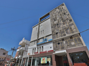 OYO Townhouse 27926 Sector 66 Noida