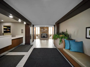 Staybridge Suites Holland by IHG