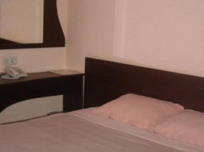 Family Hotel Avramov