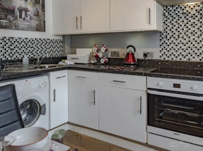 1 Bed- The Duplex by Pureserviced