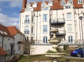 Cambrie - 25 Bryn Y Mor