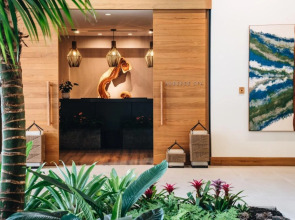 Mauna Lani, Auberge Collection