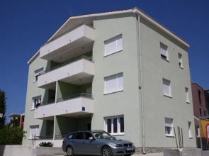 Apartments Braco