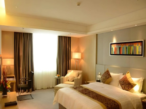 Guangzhou Pearl River International Hotel （Yijing Lu Metro Station）