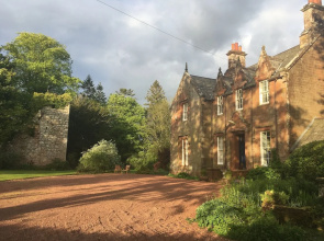 Blacket House