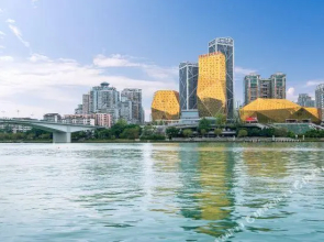 Vienna International Hotel (Liuzhou Wuxing Pedestrian Street)