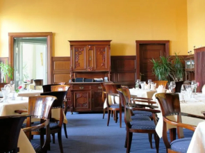 Schlosshotel Ralswiek