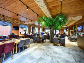 Inanlar Deluxe Hotel & Bungalow