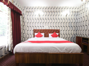 Capital O 37894 Hotel International