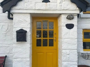 Nellie's Farmhouse