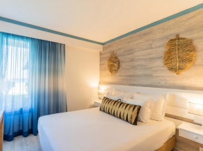 Vila Baleira Suites