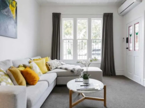 Light-filled Renovated Villa, Walk to Ponsonby Road
