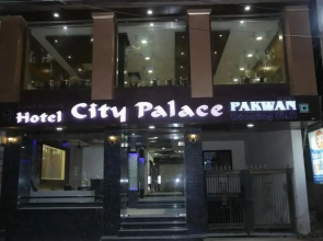 Hotel City Palace by OYO Rooms