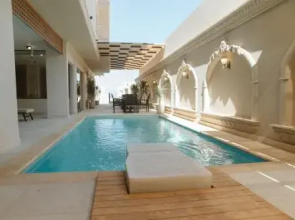 TK Royal  Spa