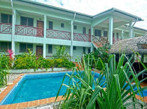 TravellerInn Apartment Motel