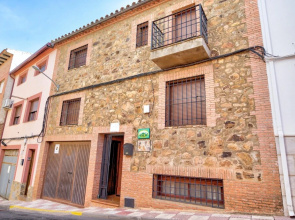 Villa With 6 Bedrooms in Puebla de Don Rodrigo, With Wonderful Mountain View, Private Pool, Furnished Balcony
