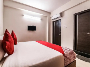 Oyo Flagship 74751 Akshaya Enikepadu - Moca