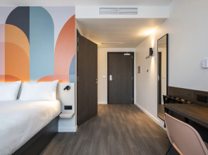 B&B HOTEL Antwerpen Centrum