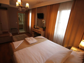 Отель Sultans Royal