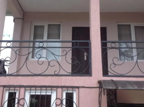 Guest house on Kolhoznaya 10