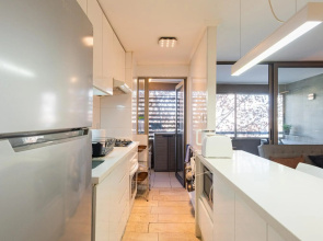 Vitacura Zen 2BR W/ Parking, Wifi, Gym & Mall