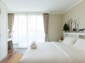 My Resort Condo E204 (walk to beach)