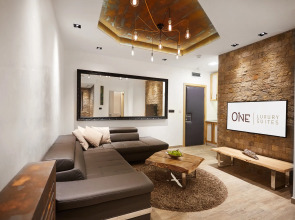 One Luxury Suites