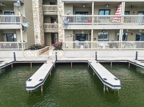 Cape Terrace Waterfront Oasis