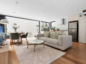 Relaxed Beachside Townhouse