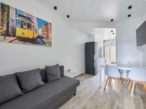 Beautiful Equipped Apartment in Downtown Deauville 4p/1br With Patio