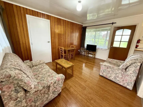 Fletcher Christian Apartments - Manava Suites