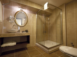 Marmara Place Old City Hotel