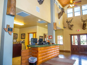 Sun Outdoors Lake Travis