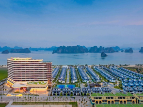 Wyndham Garden Sonasea Van Don