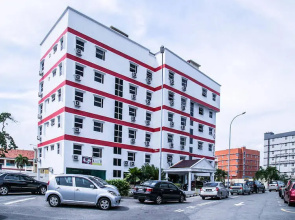OYO 171 Hotel Time
