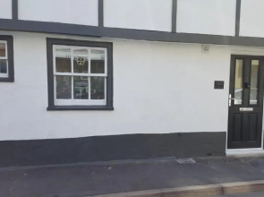 1 bed self catering apartment