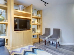 Spacious 2BR Condo at Ballston