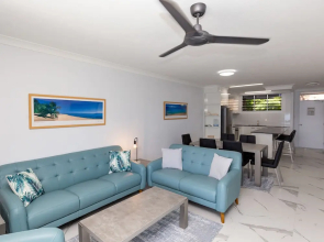 Frangipani 7 on Hamilton Drive