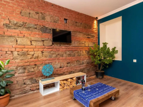Giorgi's apartment