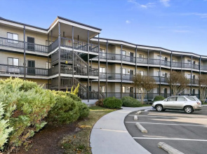 Robins Lane 18 North Shores by Long & Foster