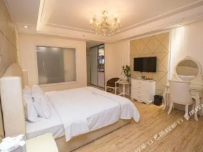 Wan Li Lai Da Jiu Dian Fo Shan Shun De Le Liu Dian