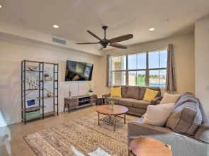 Lakefront Indio Villa: Private Pool & On-site Golf