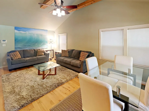 Home and Guest House Walk to Barton Springs by RedAwning