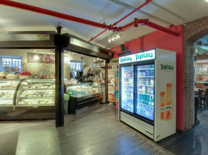 HI New York City - Hostel