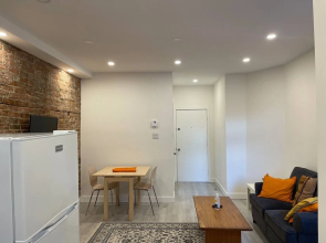 Spacious Apartment - M M C Tourista