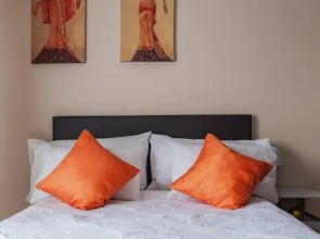 Alimama Spaces: Manson's Rosa Royale