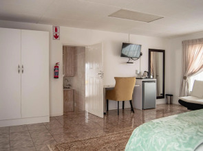 Graceland Conference & Lifestyle Centre