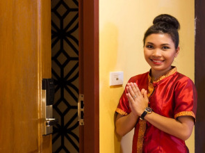 Khaosan Palace Hotel