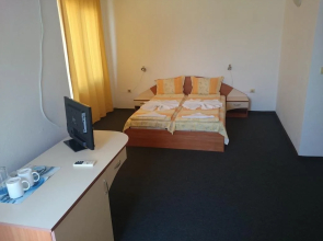 Family Hotel Danailov